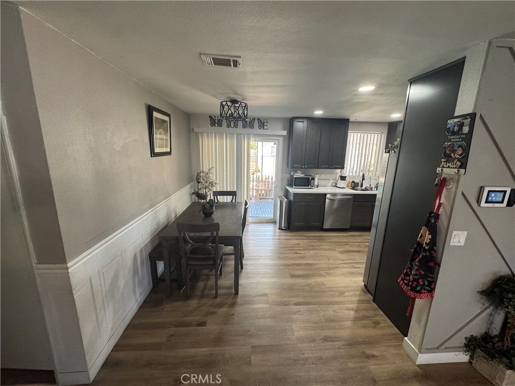 1504 Eucalyptus Property Photo 7
