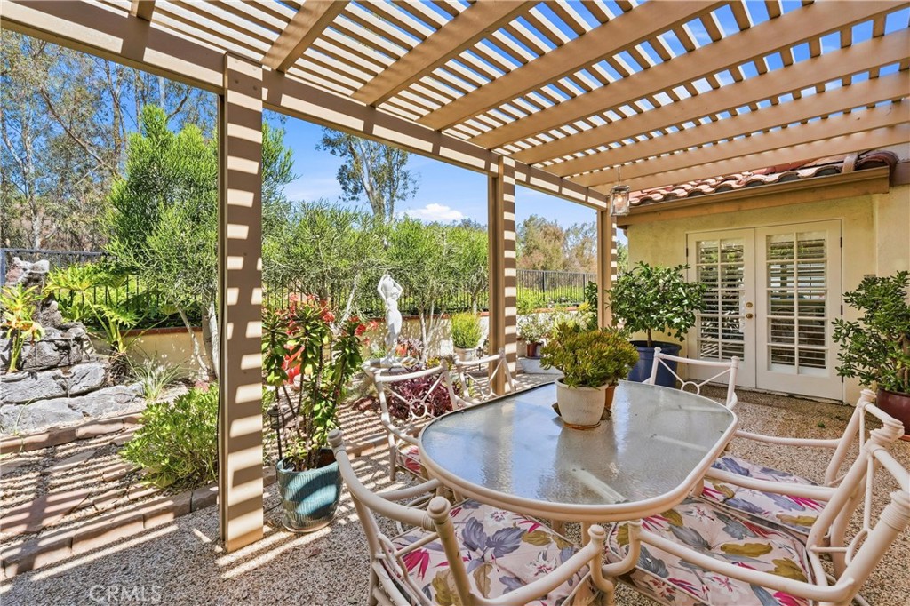 1715 Calle De Oro Property Photo 5