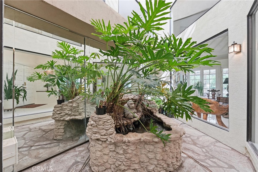1715 Calle De Oro Property Photo 7