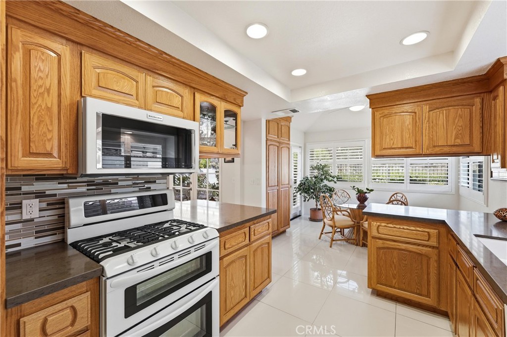 1715 Calle De Oro Property Photo 12