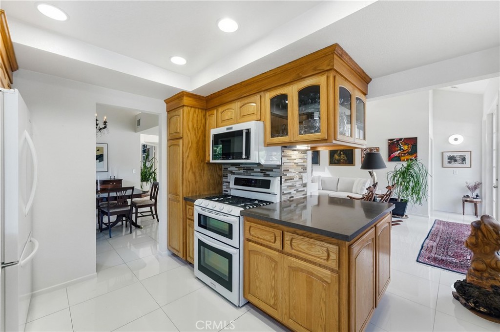 1715 Calle De Oro Property Photo 15