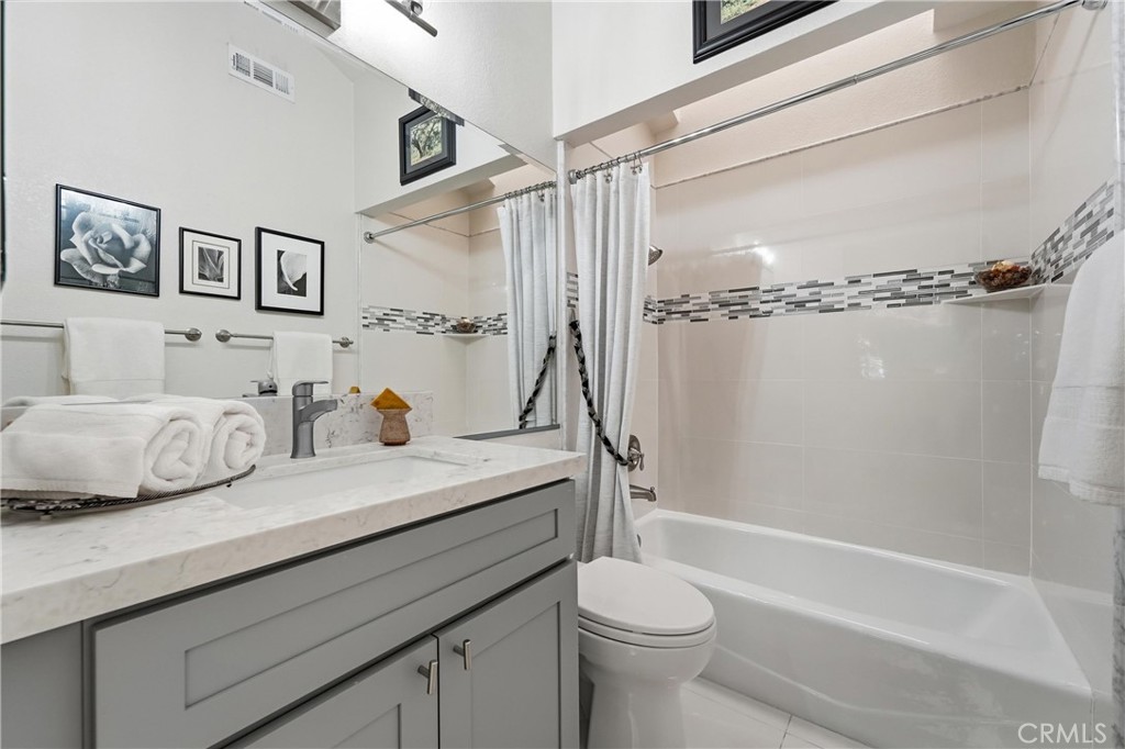 1715 Calle De Oro Property Photo 30