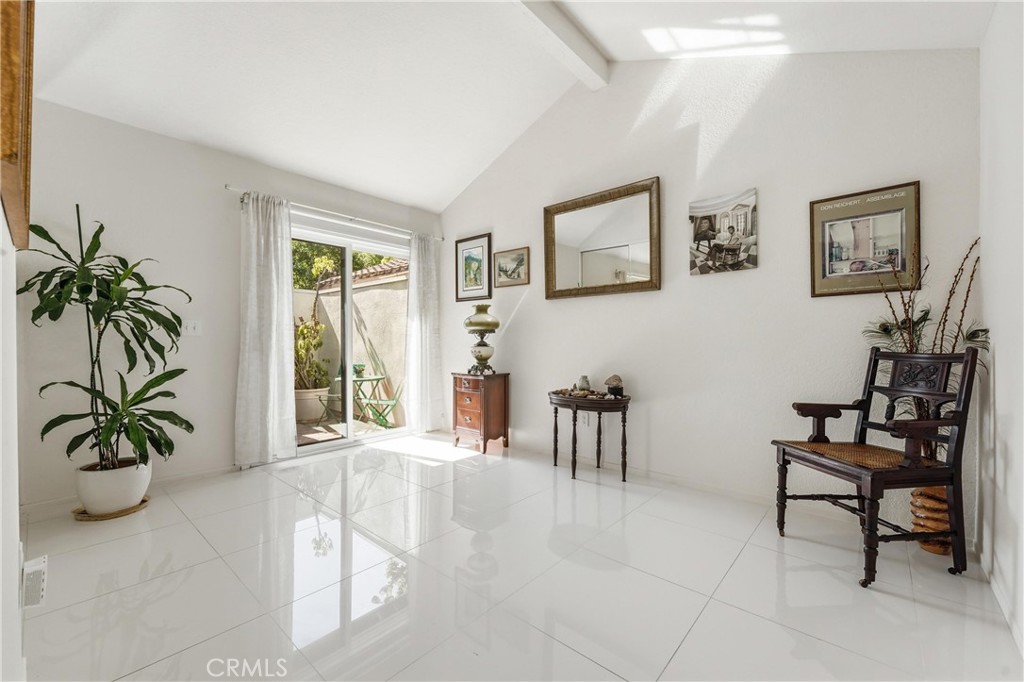 1715 Calle De Oro Property Photo 31