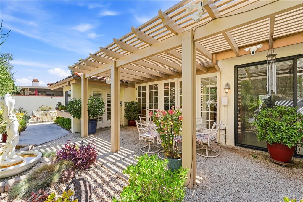 1715 Calle De Oro Property Photo 34