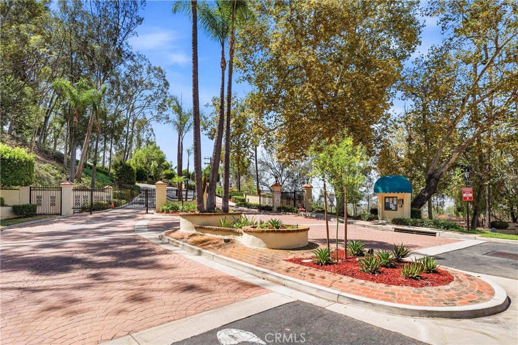 1715 Calle De Oro Property Photo 47