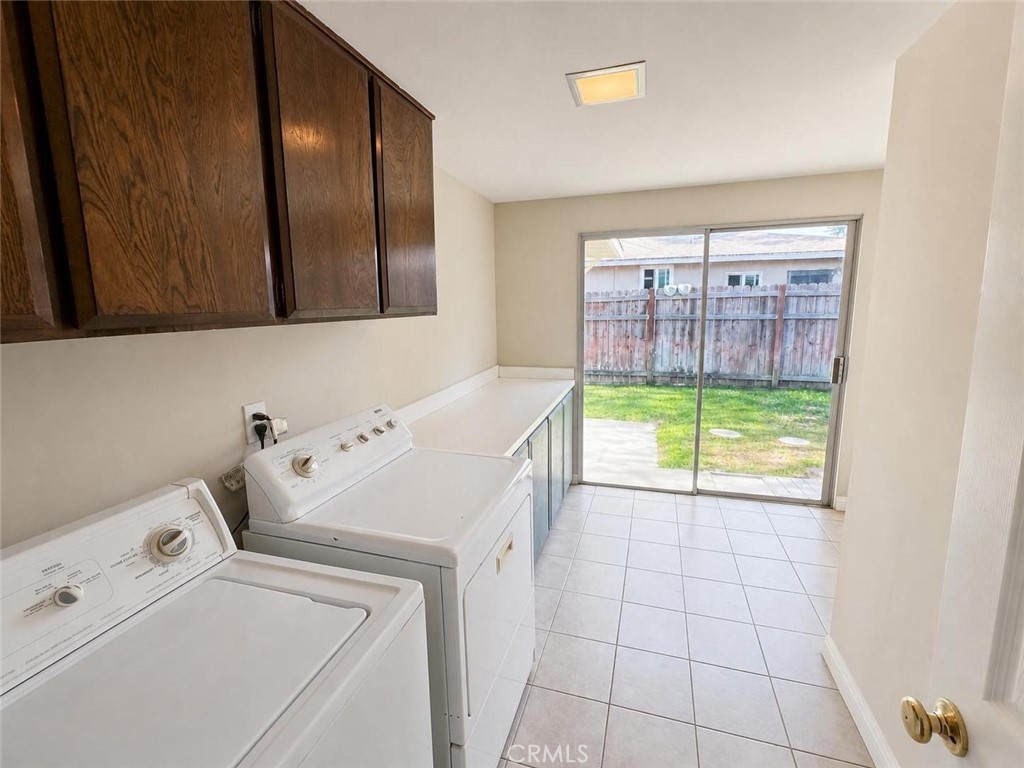 468 Jeffries Property Photo 20