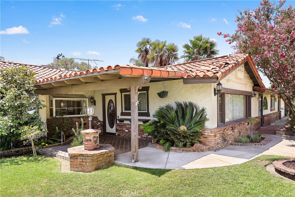13021 Vista Property Photo 1