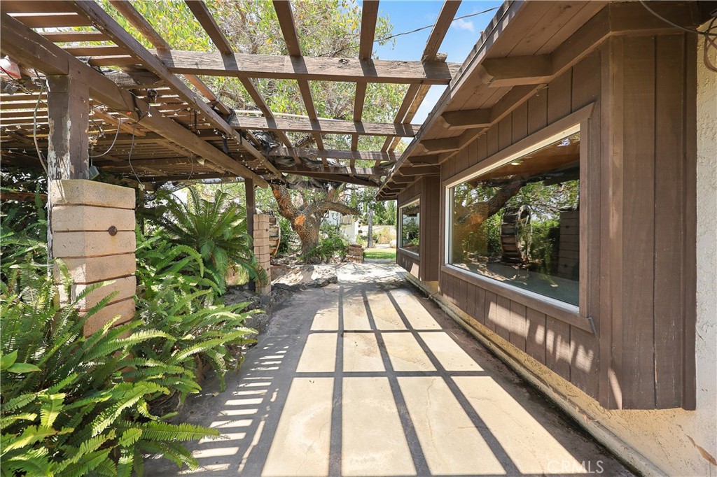 13021 Vista Property Photo 43