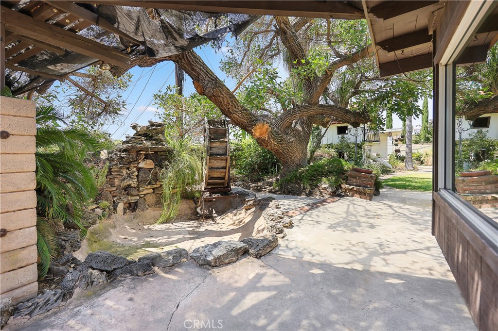 13021 Vista Property Photo 44