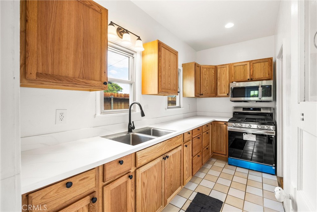 243 G Street Property Photo 8