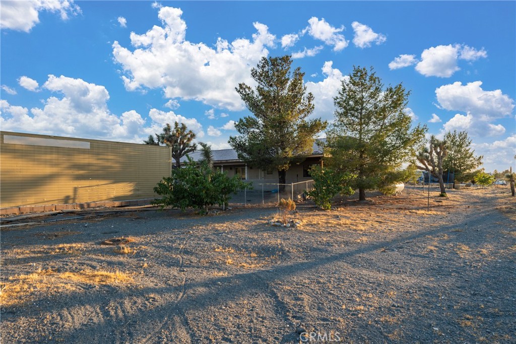 11815 Rosado Road Property Photo 34