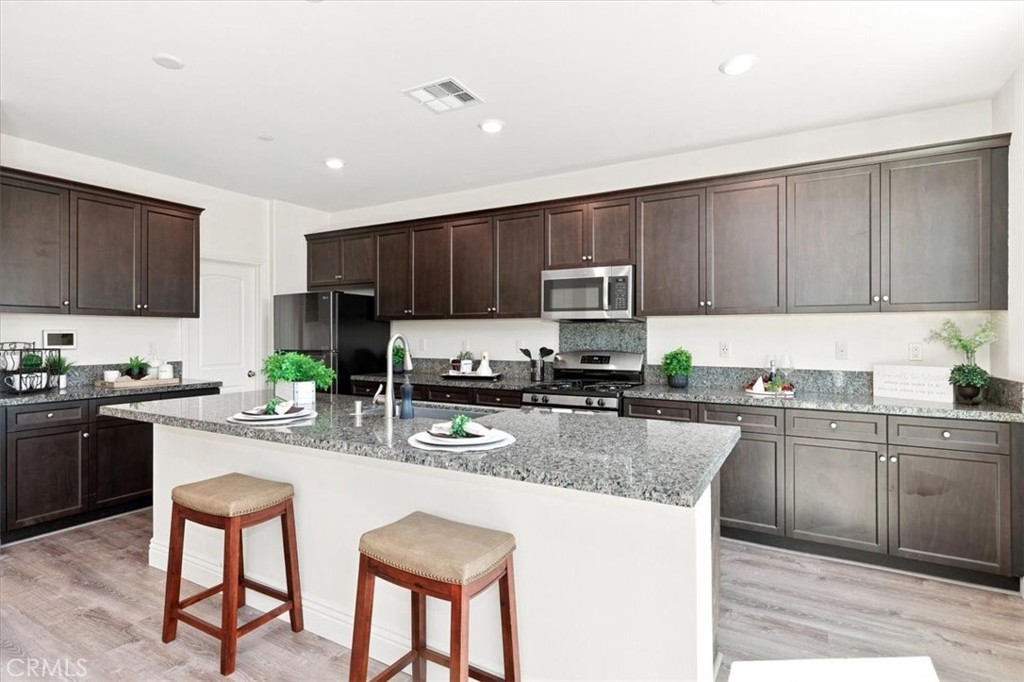 5370 Blue Ridge Way Property Photo 17