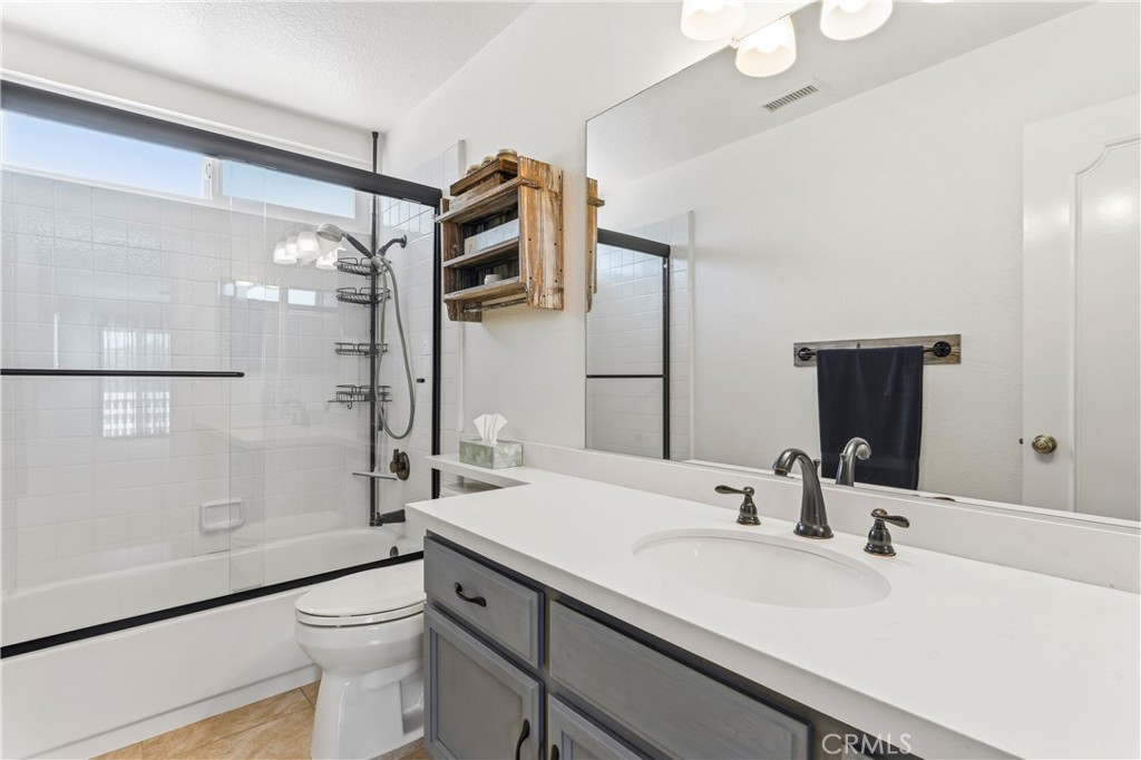 5739 Indigo Property Photo 4