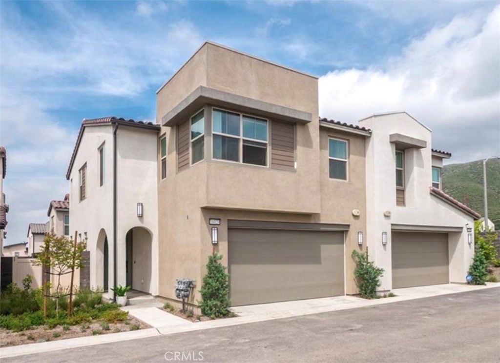 16020 Sunny Court Property Photo 1