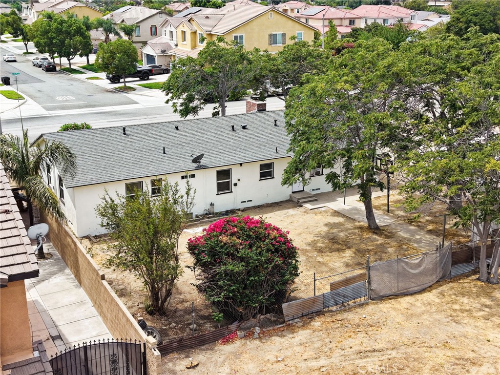 18232 Miller Property Photo 9