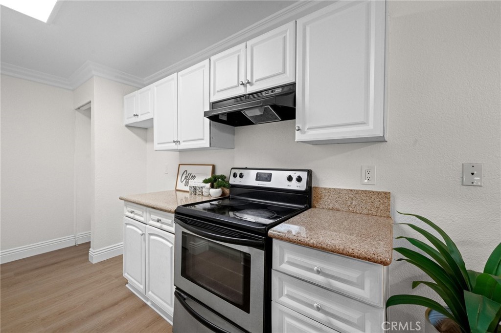 1265 Kendall Drive 613 Property Photo 17