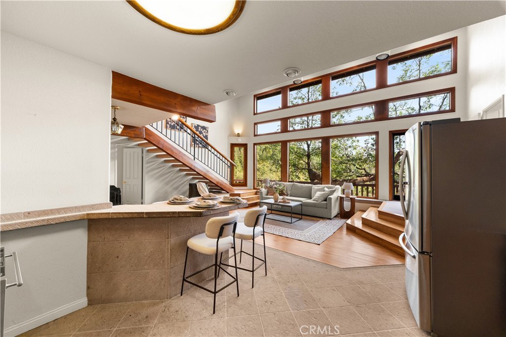 6381 Sugar Pines Property Photo 4