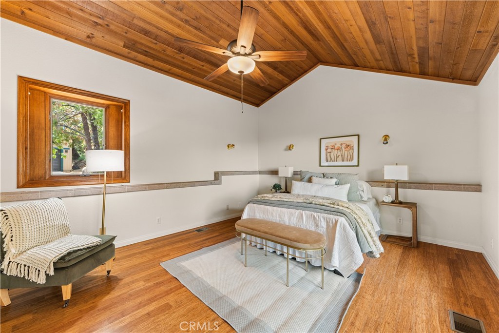 6381 Sugar Pines Property Photo 11