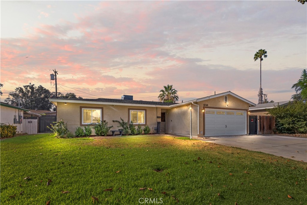 8268 Garfield Property Photo 4