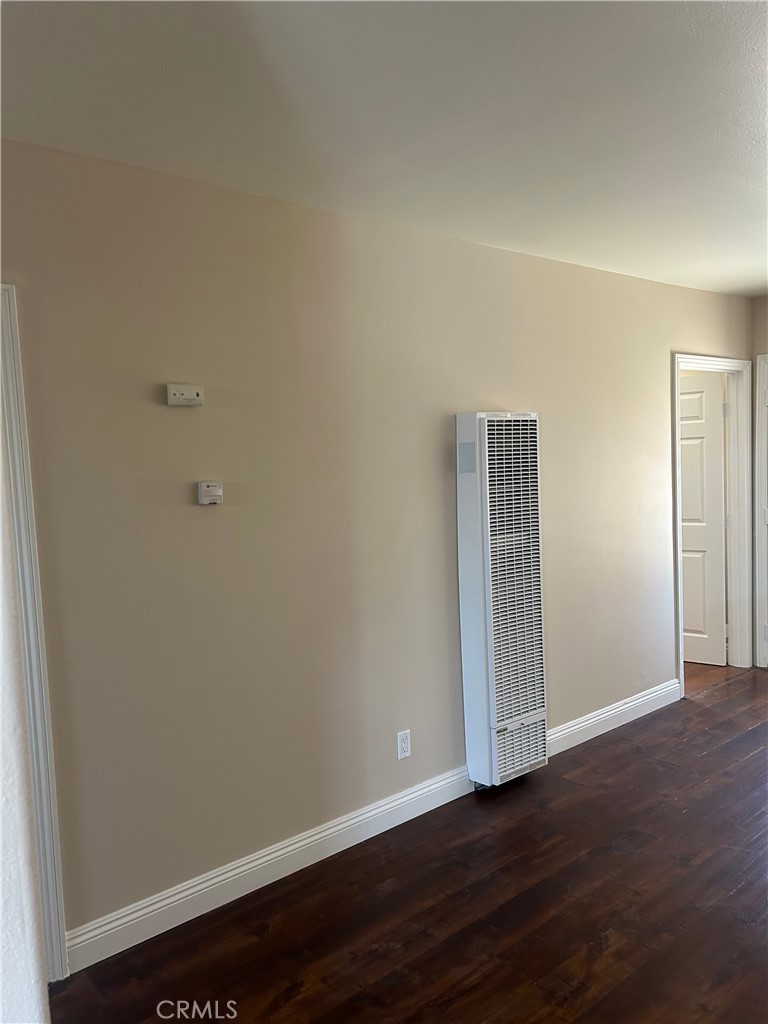 626 W 59th Place Property Photo 1
