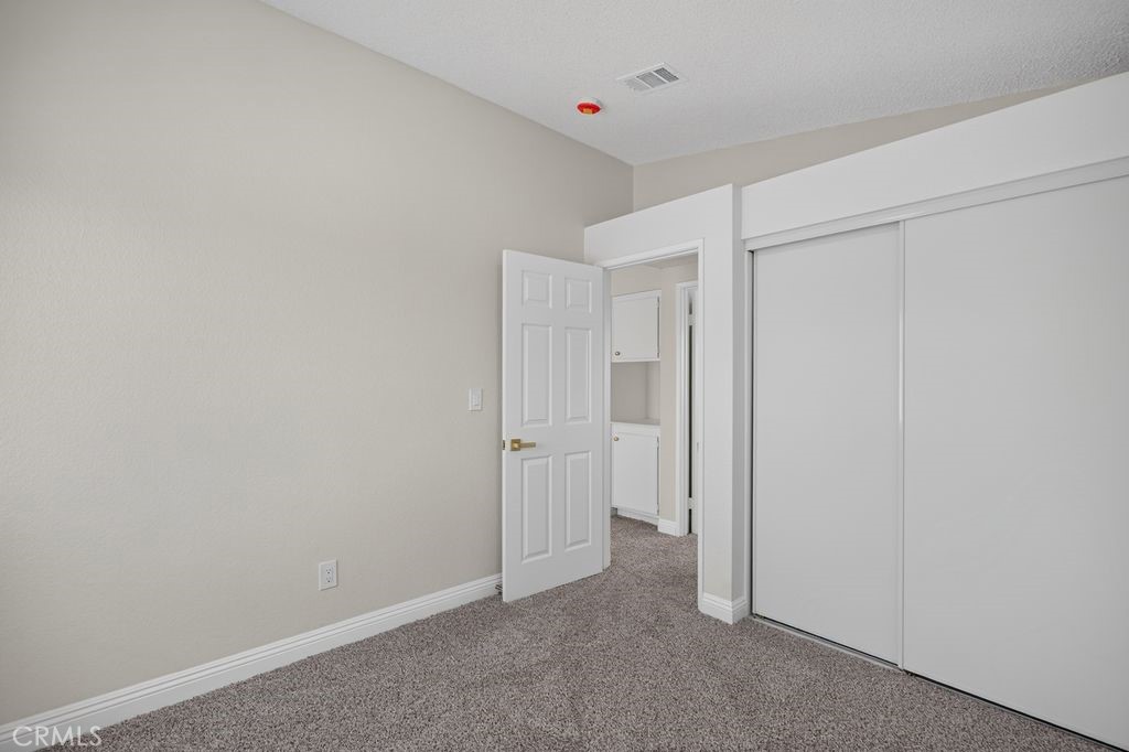 646 W Home Property Photo 21
