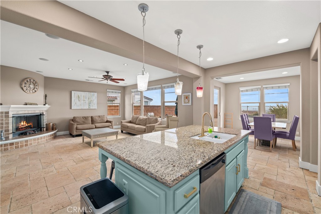 5060 Juneau Court Property Photo 18
