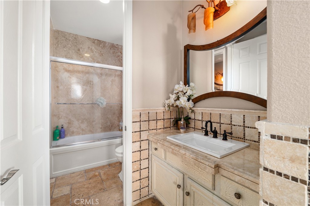 5060 Juneau Court Property Photo 40