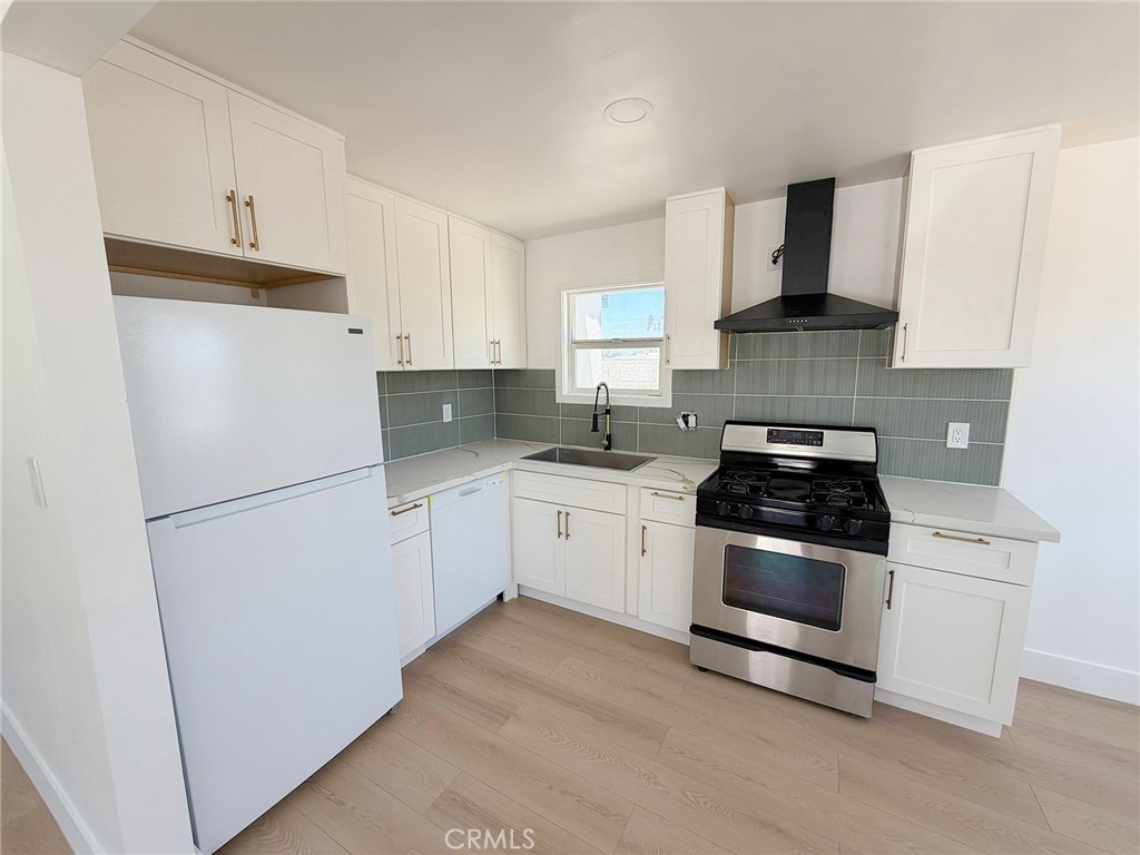 125 N Date Avenue Property Photo 7