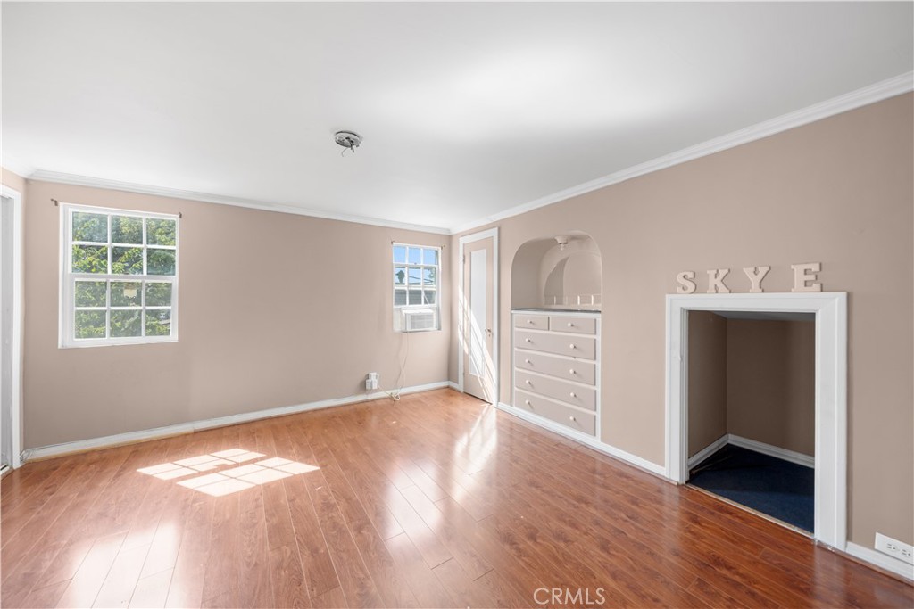 6503 Wilcox Avenue Property Photo 24