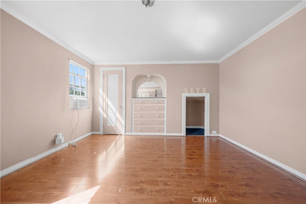 6503 Wilcox Avenue Property Photo 26