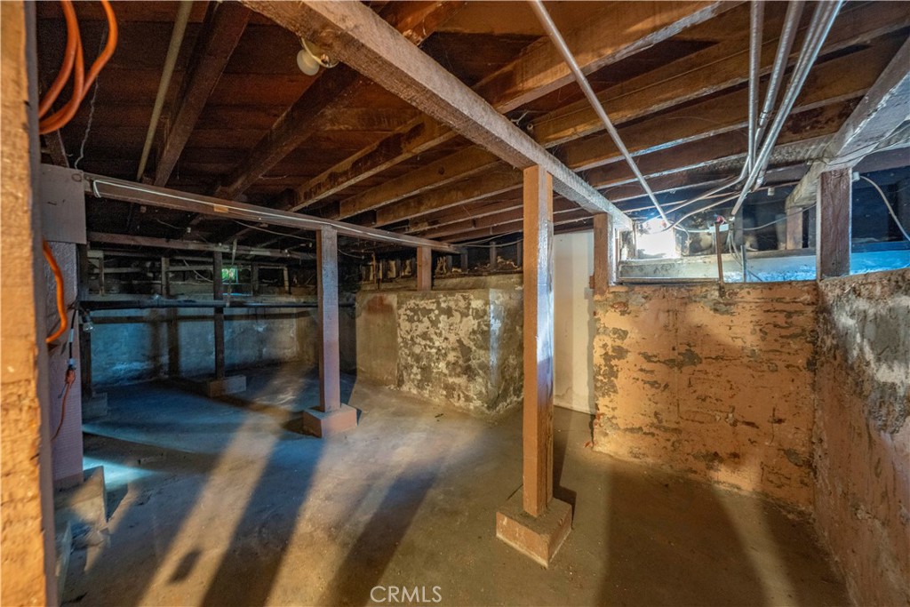 6503 Wilcox Avenue Property Photo 30