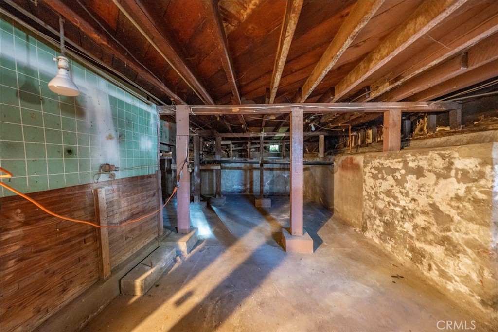 6503 Wilcox Avenue Property Photo 31