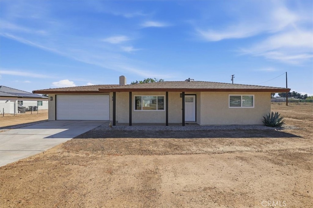 11363 Maple Property Photo 5