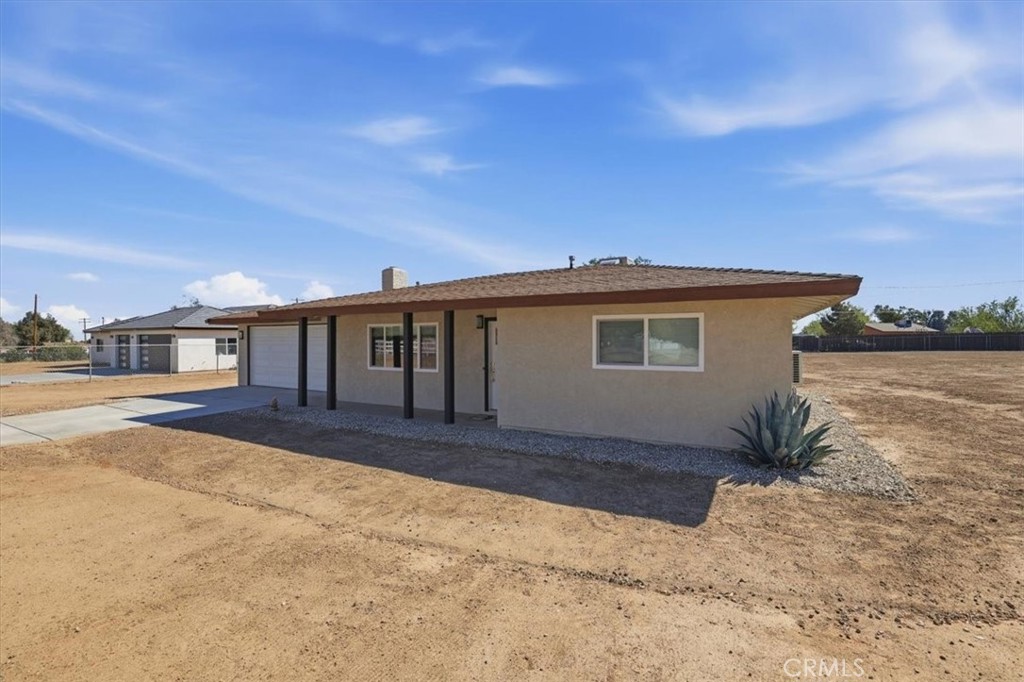 11363 Maple Property Photo 10