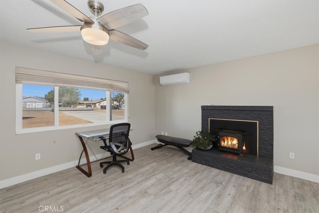 11363 Maple Property Photo 19