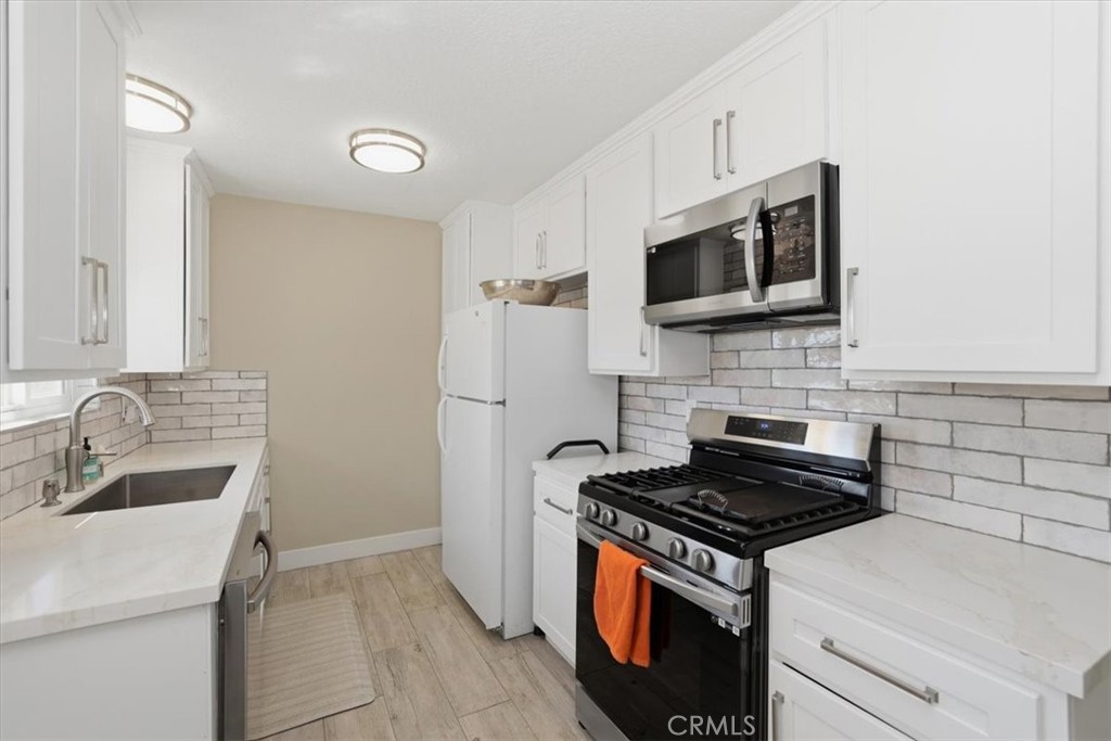 11363 Maple Property Photo 22
