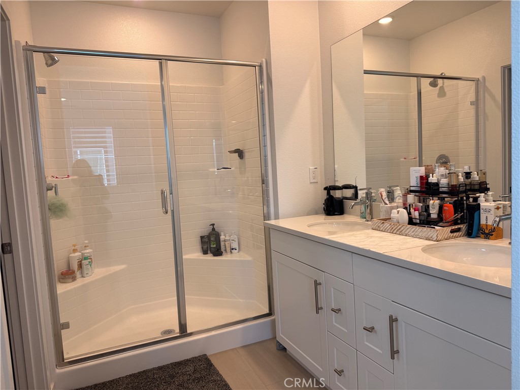 6123 Valentina Way 204 Property Photo 15