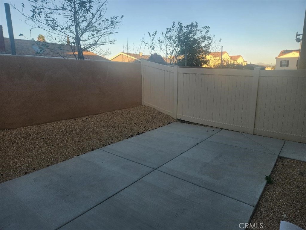 938 Jasmine W Jasmine Way Property Photo 5