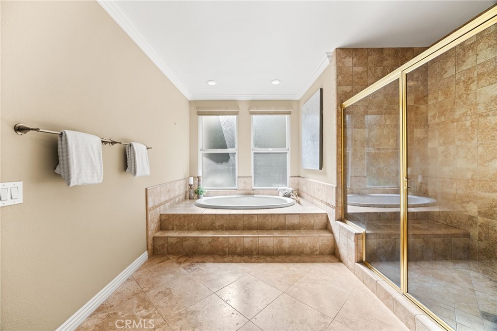 5454 Canistel Property Photo 32