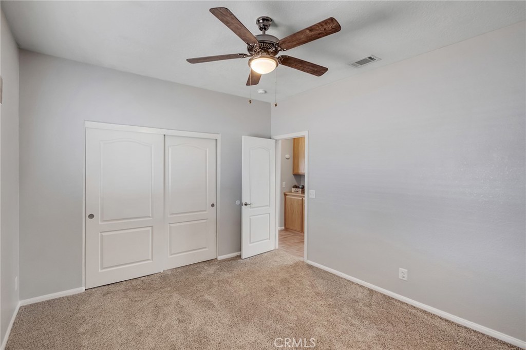 7678 Montrose Property Photo 15