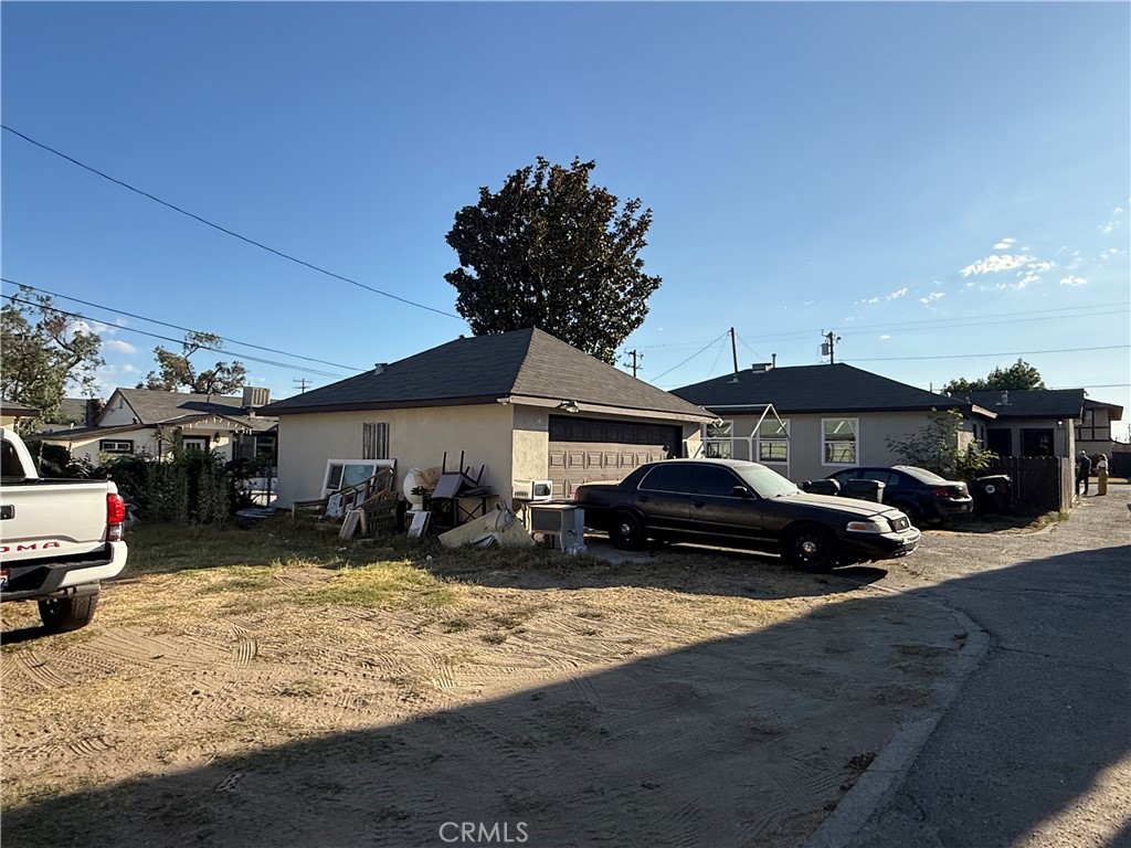 9063 Olive Property Photo 12