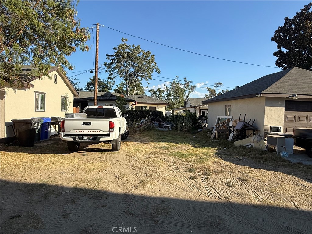 9063 Olive Property Photo 14