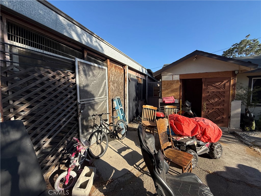 9063 Olive Property Photo 23