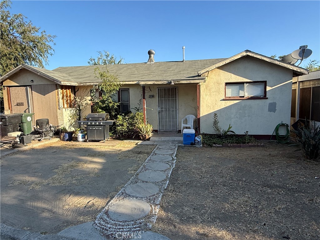 9063 Olive Property Photo 25