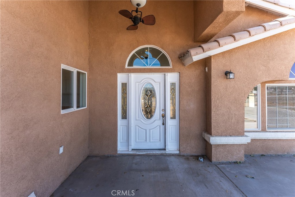 15921 Pine Street Property Photo 4