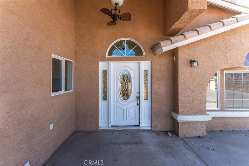 15921 Pine Street Property Photo 4