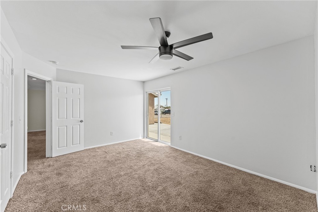 15921 Pine Street Property Photo 20