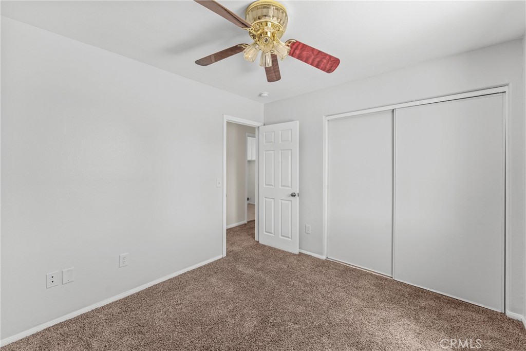 15921 Pine Street Property Photo 32