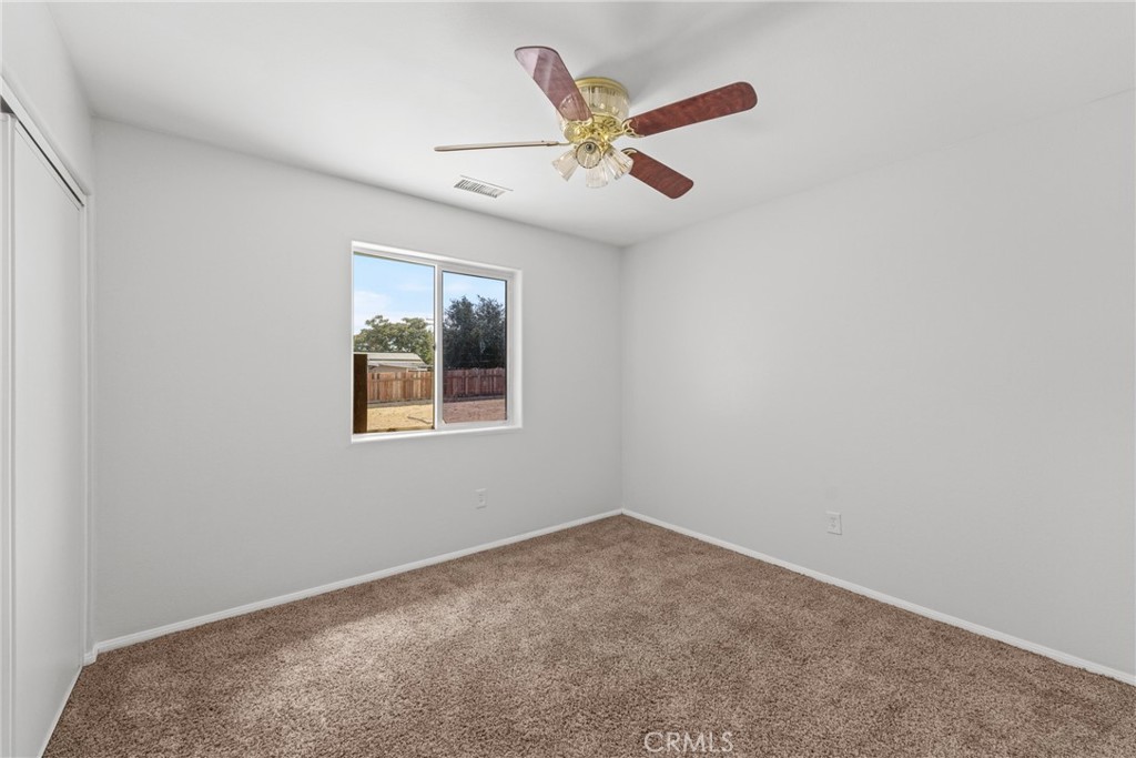 15921 Pine Street Property Photo 34
