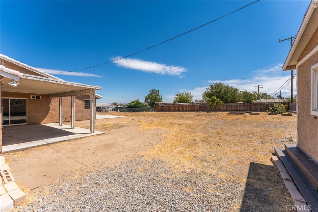 15921 Pine Street Property Photo 38